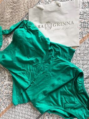 Tara Grinna emerald Women’s Swim suit